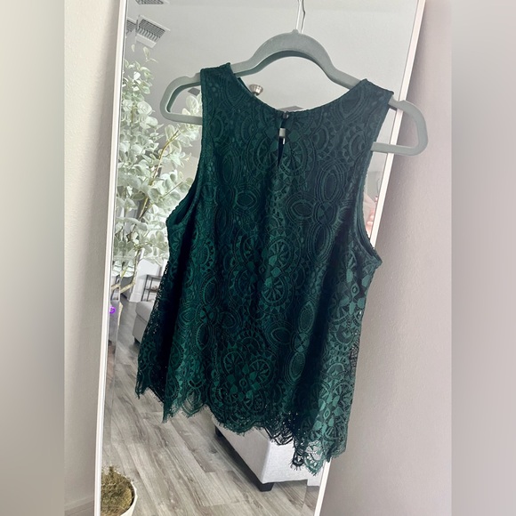 Lace Hunter Green Blouse - Picture 2 of 4